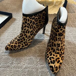 Adrienne Vittadini Leopard Booties